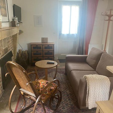 Bed and Breakfast Les 3 Echoppes Charge Zewnętrze zdjęcie