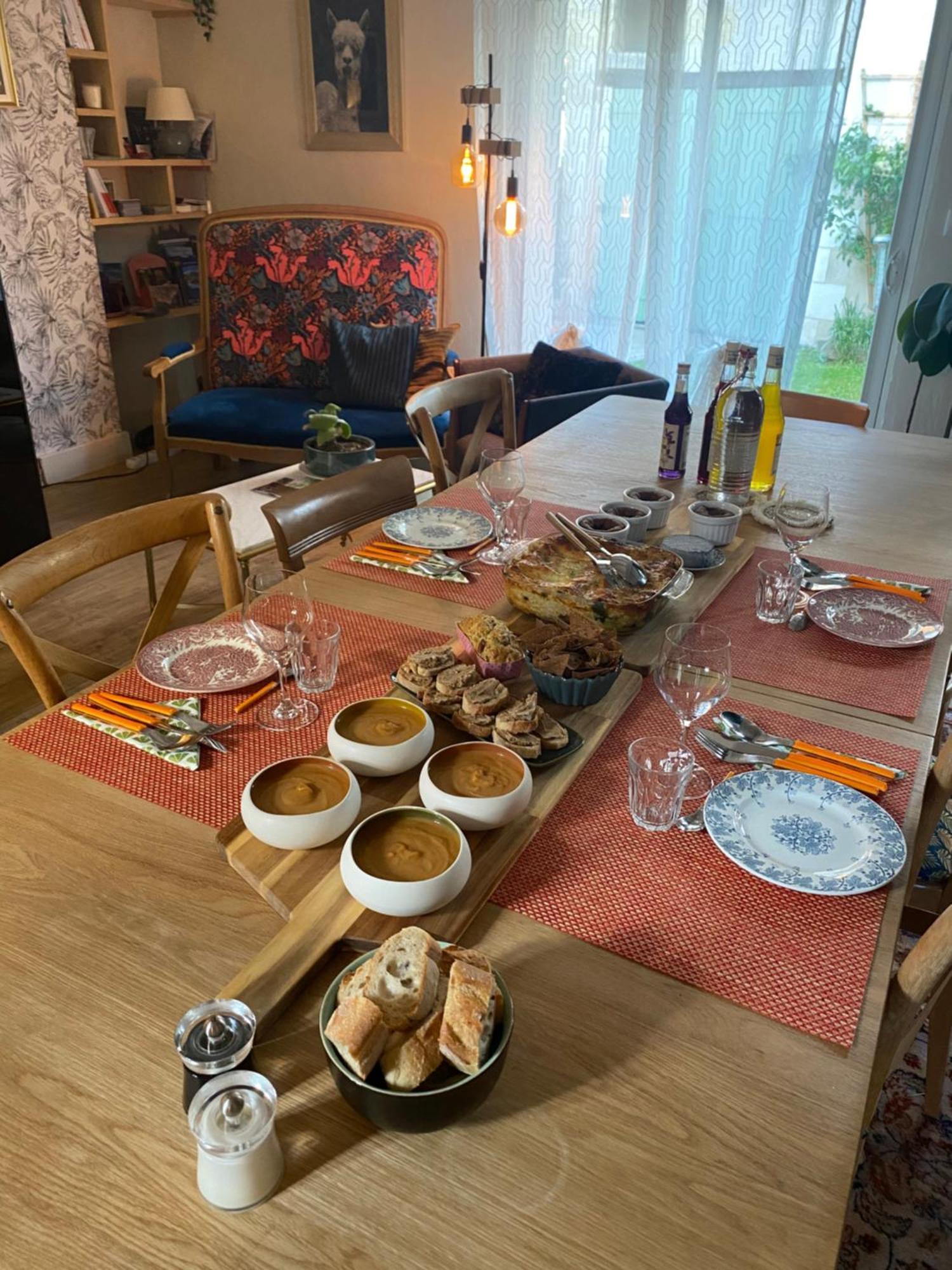 Bed and Breakfast Les 3 Echoppes Charge Zewnętrze zdjęcie